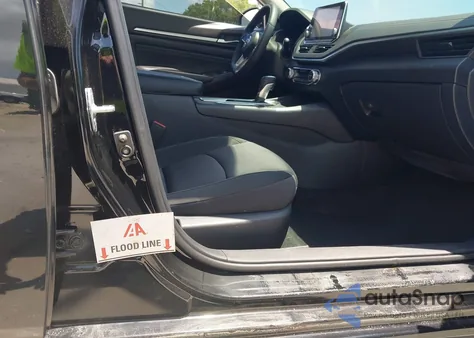 2019 Nissan Altima 2.5 Sv из США, поврежденный, VIN 1N4BL4DWXKC194615